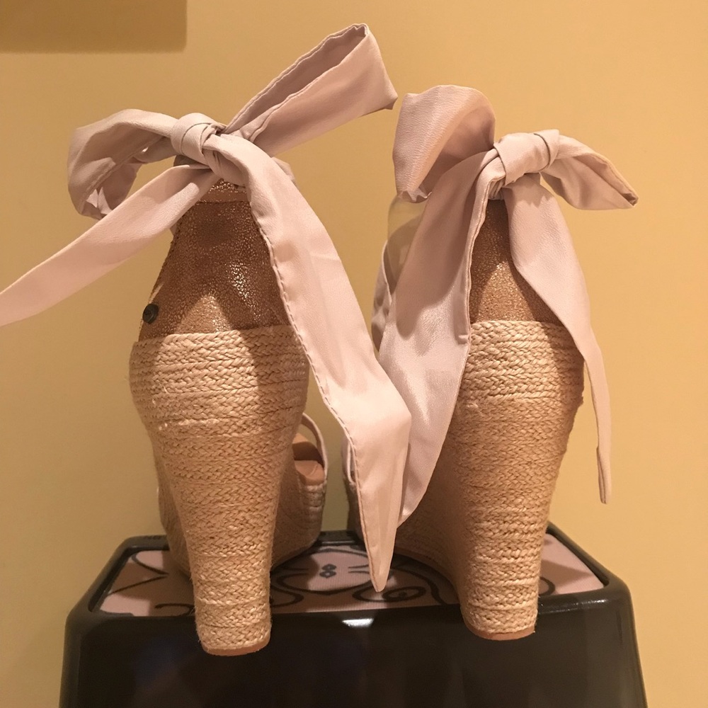 Ugg gold shimmer wedges